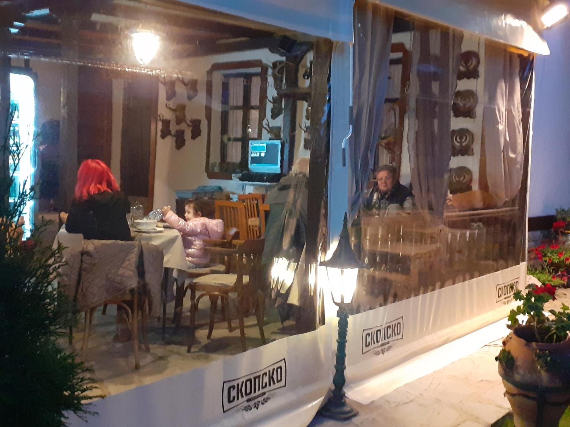 Restaurant And Apartments - T'Ga Za Jug Lazaropole Екстер'єр фото
