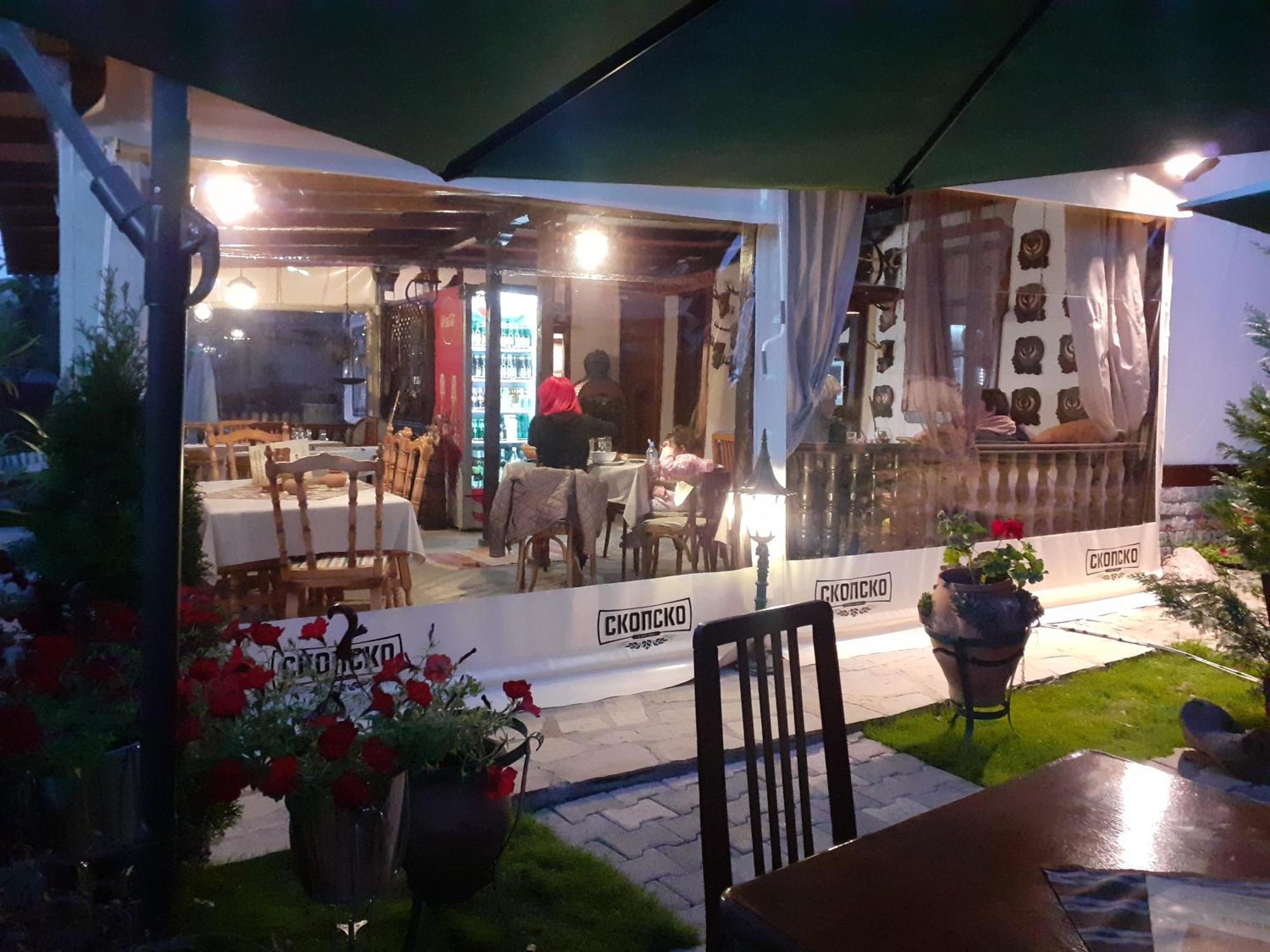 Restaurant And Apartments - T'Ga Za Jug Lazaropole Екстер'єр фото